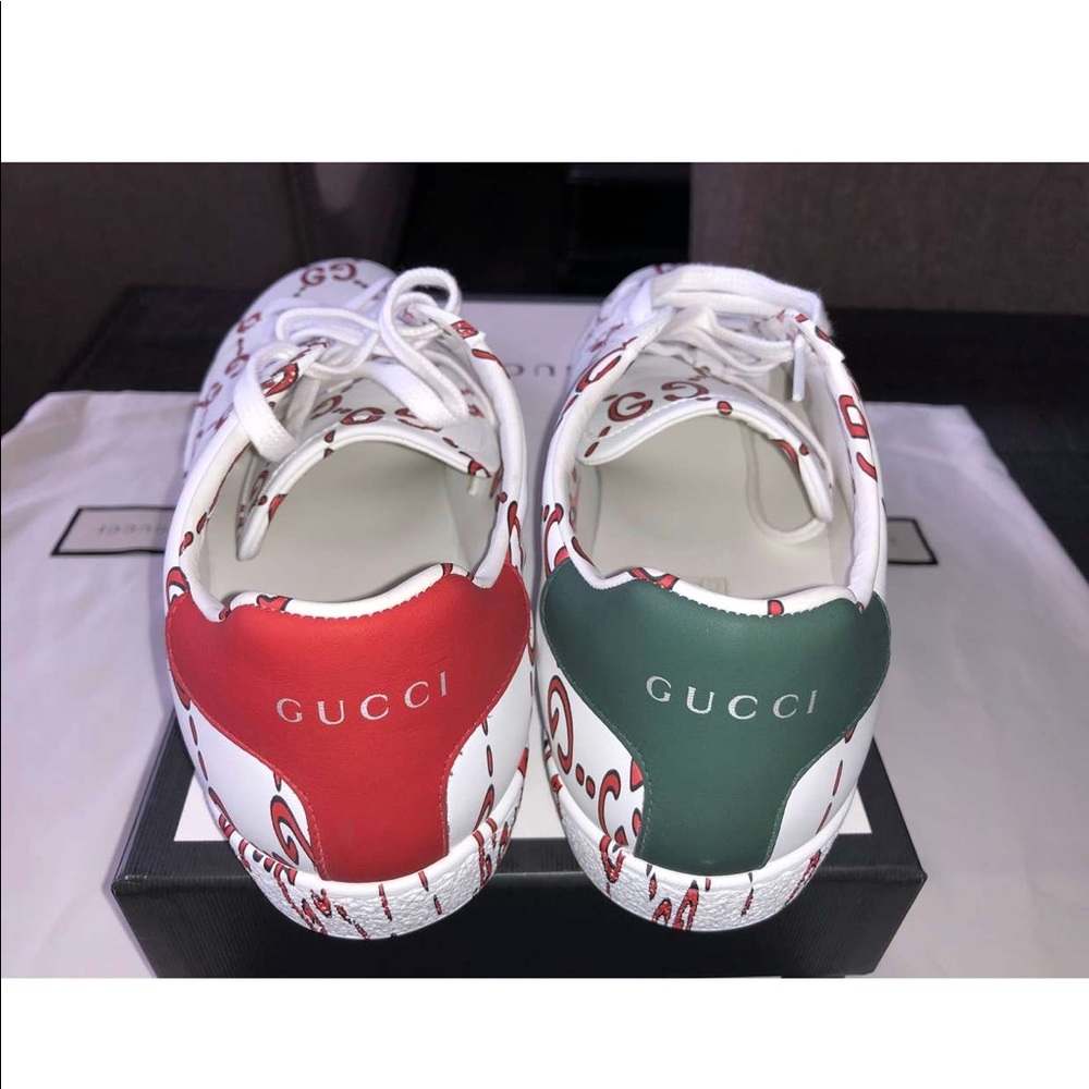 Shoes - Picture 6 of 7
